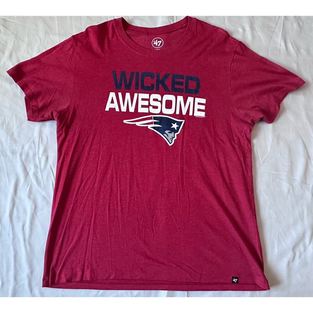 47’ Men’s NFL New England Patriots Red Wicked Awesome Shirt - L